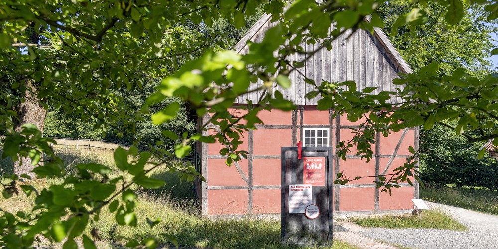 Ansicht der Geländestation eins, keine Armut.